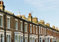 homes in London_123RF.COM_.jpg The Edge